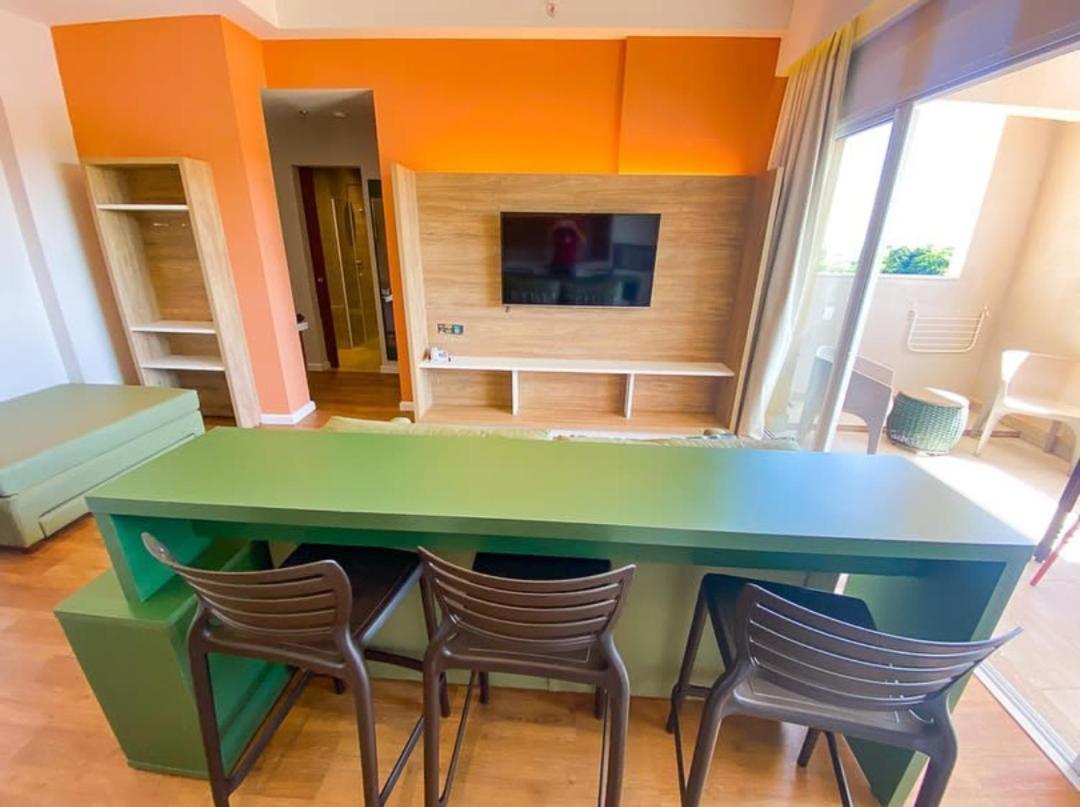 Hot Beach Suites Олимпия Экстерьер фото